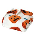 Way To Celebrate Halloween Jack-O'-Lantern Plush Oversized Couch Throw Blanket, Cream and Orange, 50 x 72 in - Image 4